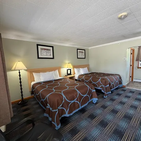 Colonial Motel-2