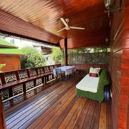 Golden Teak Resort Baan Sapparot-2