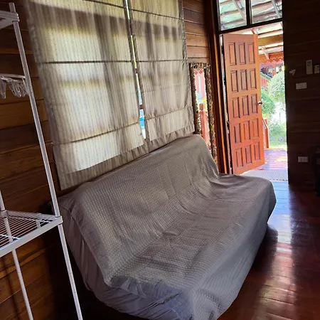 Golden Teak Resort Baan Sapparot-3