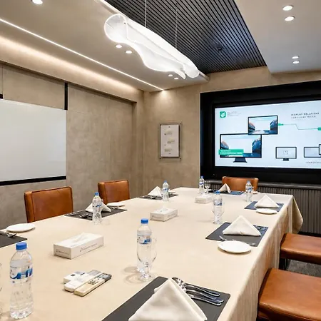 Platinum Grand-3
