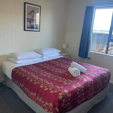 Snow Denn Lodge-2