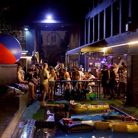 Bed Station Hostel Khaosan-3