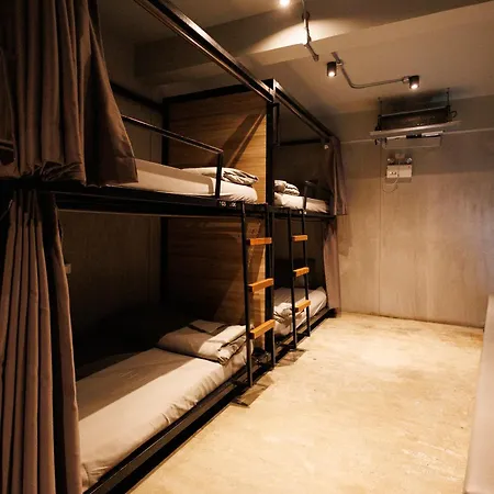 Bed Station Hostel Khaosan-2