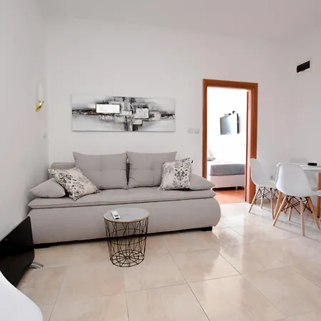 Vila Pavlovic-2