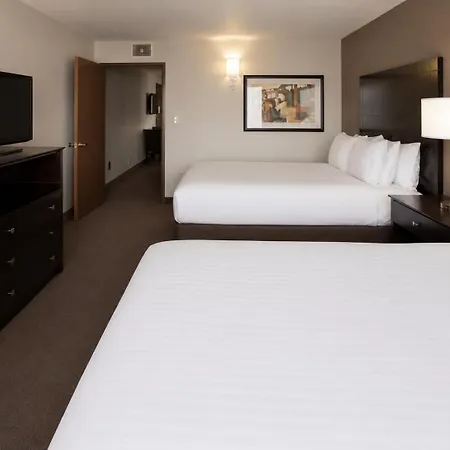 Holiday Inn Express & Suites Bloomington West By Ihg-3