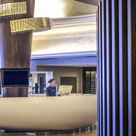 Mercure Brisbane King George Square-3