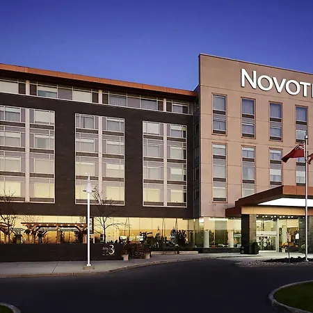 Novotel Toronto Vaughan Centre-2