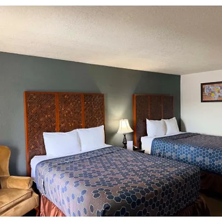 Econo Lodge Airport - Rj Stadium-3