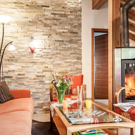 Chalet Hinter Dem Rot Stei, Private Wellness, In Ski And Hiking Area Of Zermatt-3
