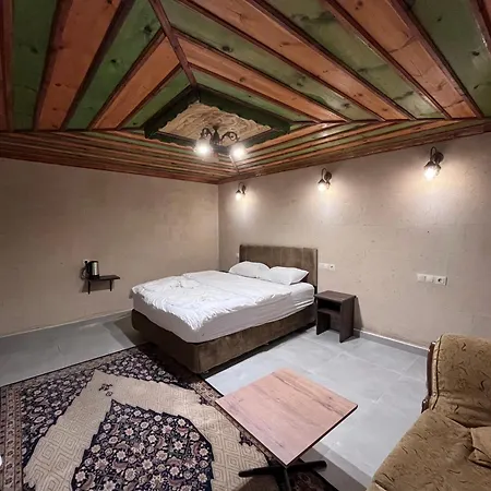 Falcon Cave Suites-3
