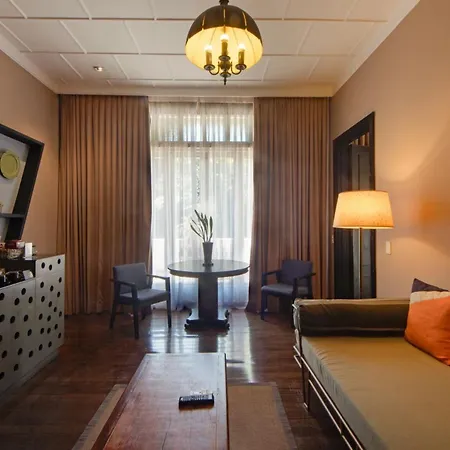 The Henry Hotel Manila-3