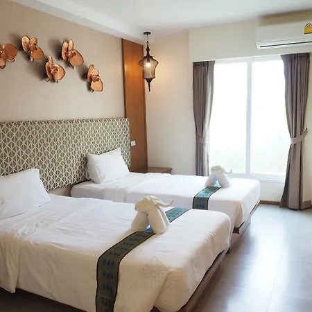 The Signature Hotel @ Thapae-2