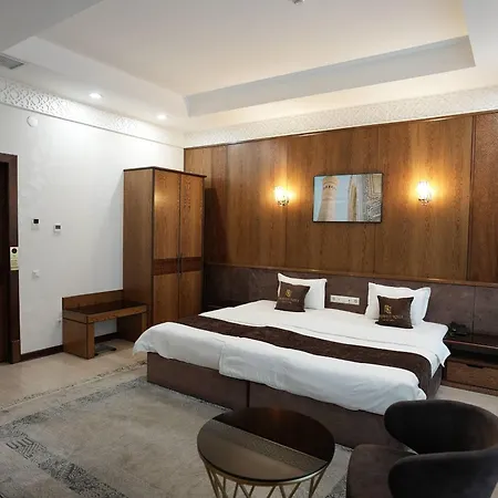 Paradise Plaza Luxury Hotel-2