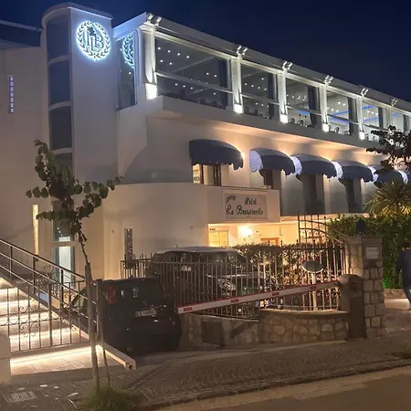 Bougainville Luxury Boutique Hotel-3