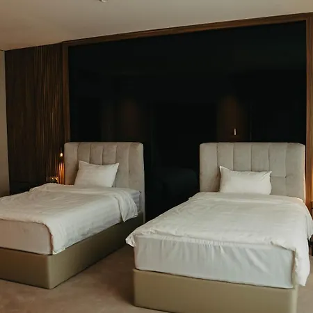 Diplomat Hotel-3