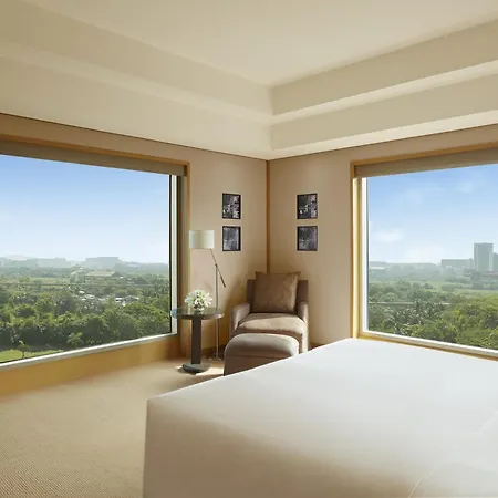 Grand Hyatt Mumbai Hotel And Residences-2