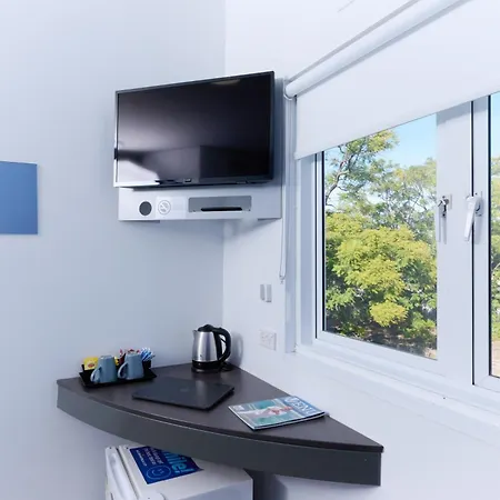 Ibis Budget Perth Airport-2