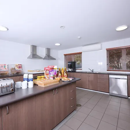 Ibis Budget Perth Airport-3