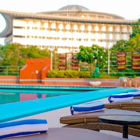 Avari Lahore Hotel-2