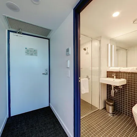 Ibis Budget Sydney Airport-3