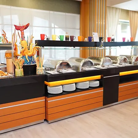 City Seasons Hotel & Suites Muscat-2
