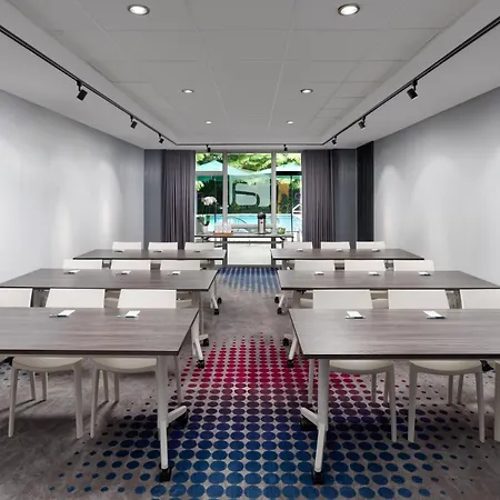 Aloft By Marriott Miami - Brickell-3
