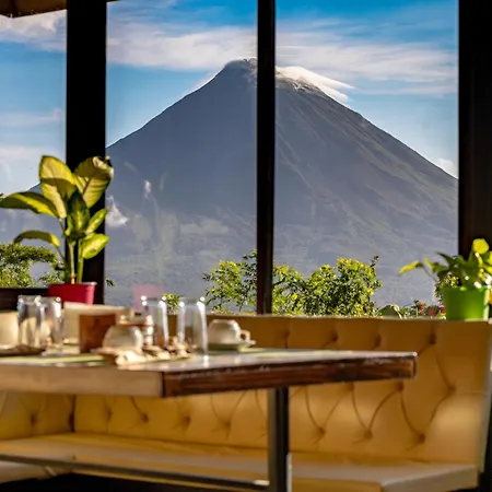 Essence Arenal Spa & Yoga-3