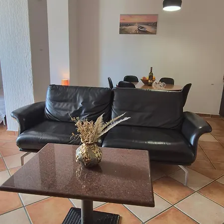 Apartment Vuzar-2
