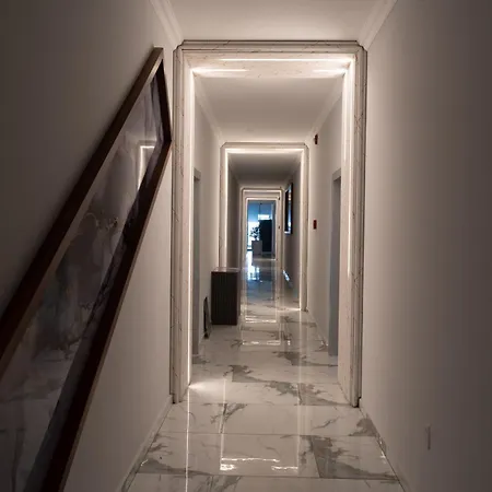Hotel Elegance Nv-2