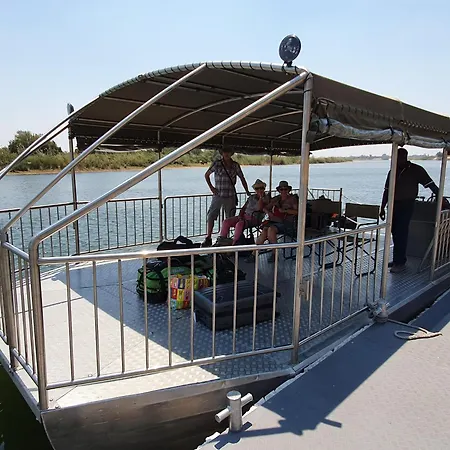 Zambezi Mubala Lodge-2
