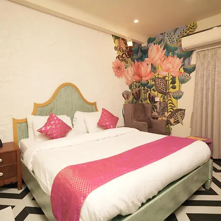 Stay Banaras - A Boutique Hotel In Sigra-2