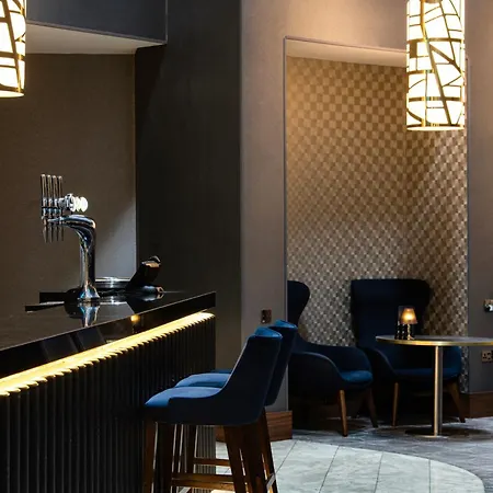 Crowne Plaza London Heathrow T4 By Ihg-2