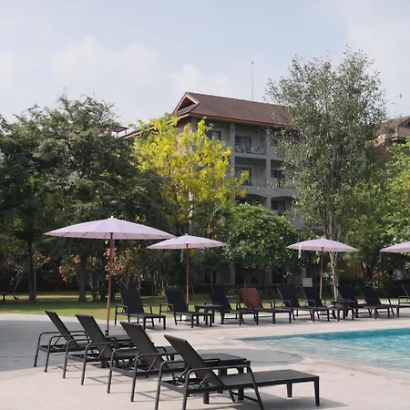 Pinnacle Grand Jomtien Resort And Beach Club-3