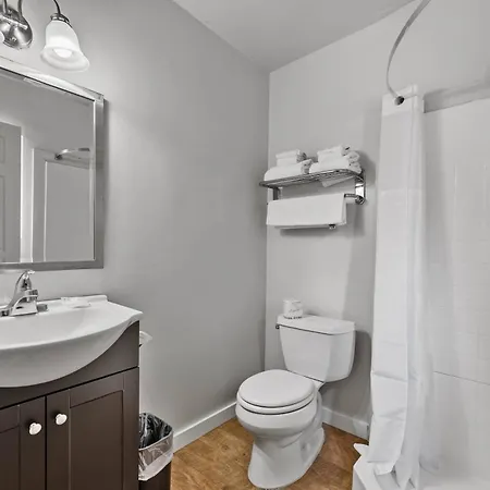 Econo Lodge Inn & Suites Heavenly Village Area-2