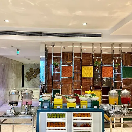 Renaissance Dhaka Gulshan Hotel-2