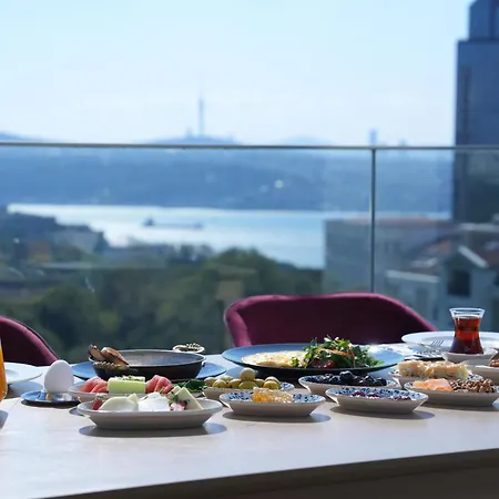 Radisson Hotel Istanbul Harbiye-3