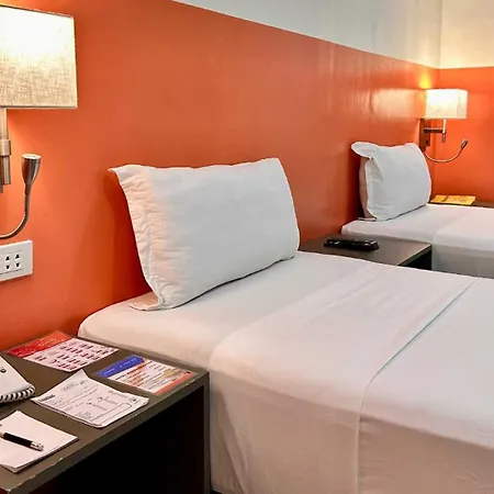 Travelbee Airport Inn-3