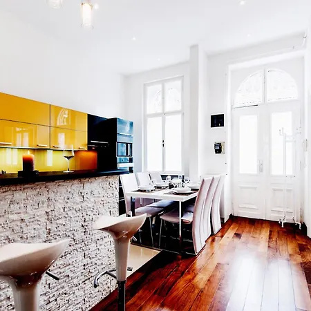 Budapest Central Apartments-2