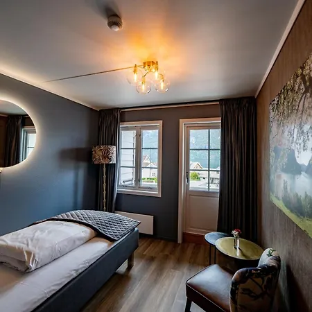 Hotel Aurlandsfjord-2