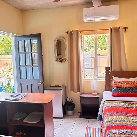 Ellen Bay Cottages-2