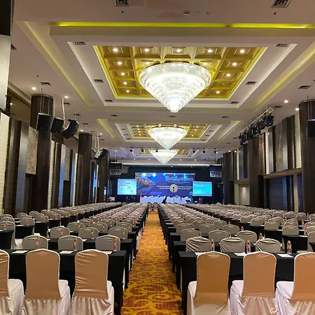 Whiz Prime Hotel Kelapa Gading-3