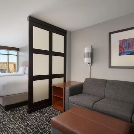 Hyatt Place Columbus/Osu-2