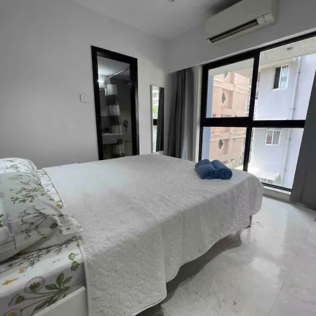 Connekthomes -Modern 3Bed3Bath In Prime Bandra Neighborhood-3