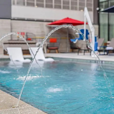 Cambria Hotel Austin Downtown-3