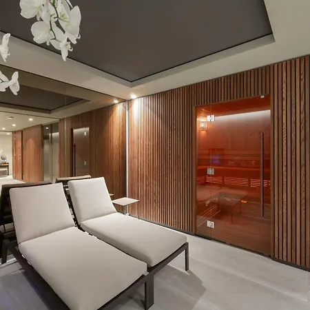 The Central City - Luxury Serviced Residence-3
