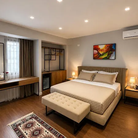 313 Villa City Center-2