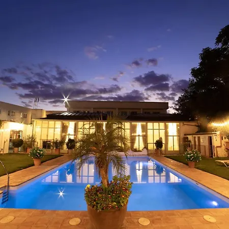 Hotel Oasis Con Parking Incluido-3