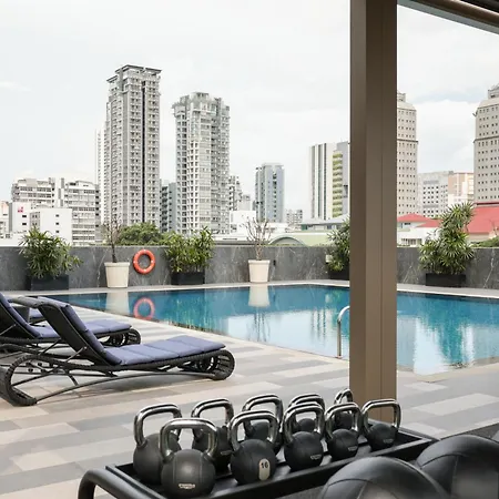 Newly Renovated - Days Inn By Wyndham Singapore Novena-3