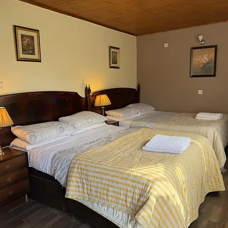 Charde Guest House-3