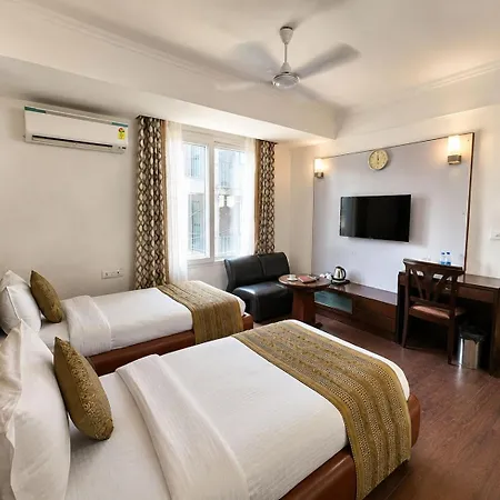 The Solace Hotel - Nehru Place-2